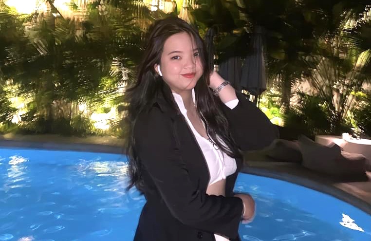 Khoi to nu sinh cam dau nhom ban dam co 1.500 thanh vien hinh anh