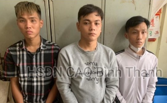 Bat nhom cuop giat o TP.HCM anh 1