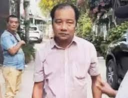 Giang chuc, dieu chuyen cong tac dai uy cong an hanh hung phu nu hinh anh