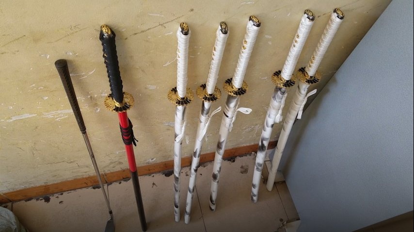 truy sát trong quán nhậu ở TP.HCM ảnh 2 truy sat trong quan nhau o TP.HCM anh 2