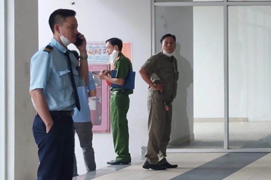 Tim thay thu tuyet menh tai hien truong vu 2 cha con tu vong o TP.HCM hinh anh