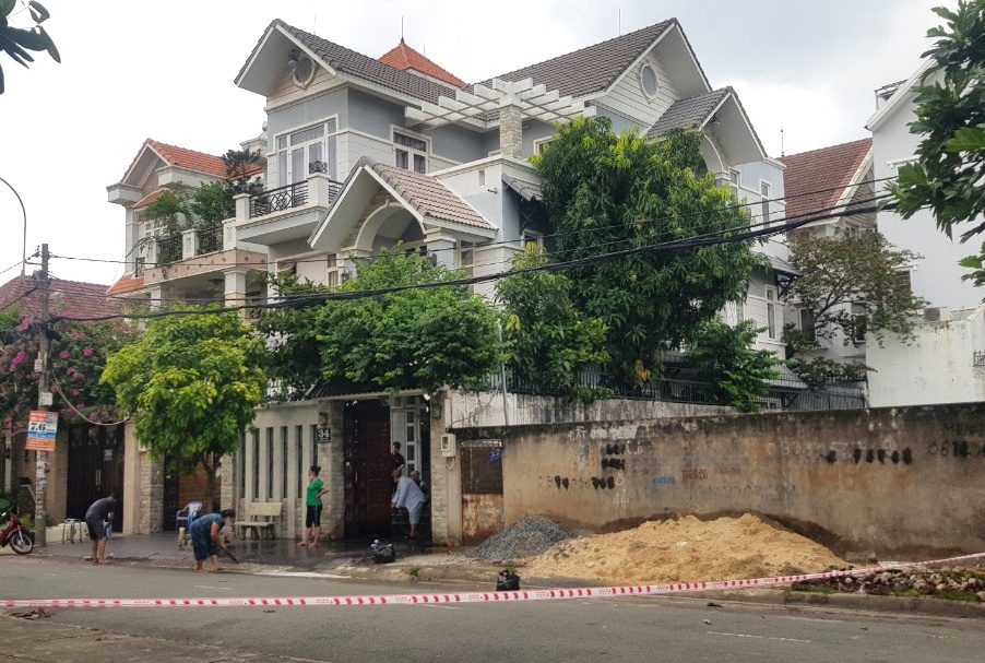 Loi khai nghi pham sat hai chu biet thu o TP.HCM hinh anh