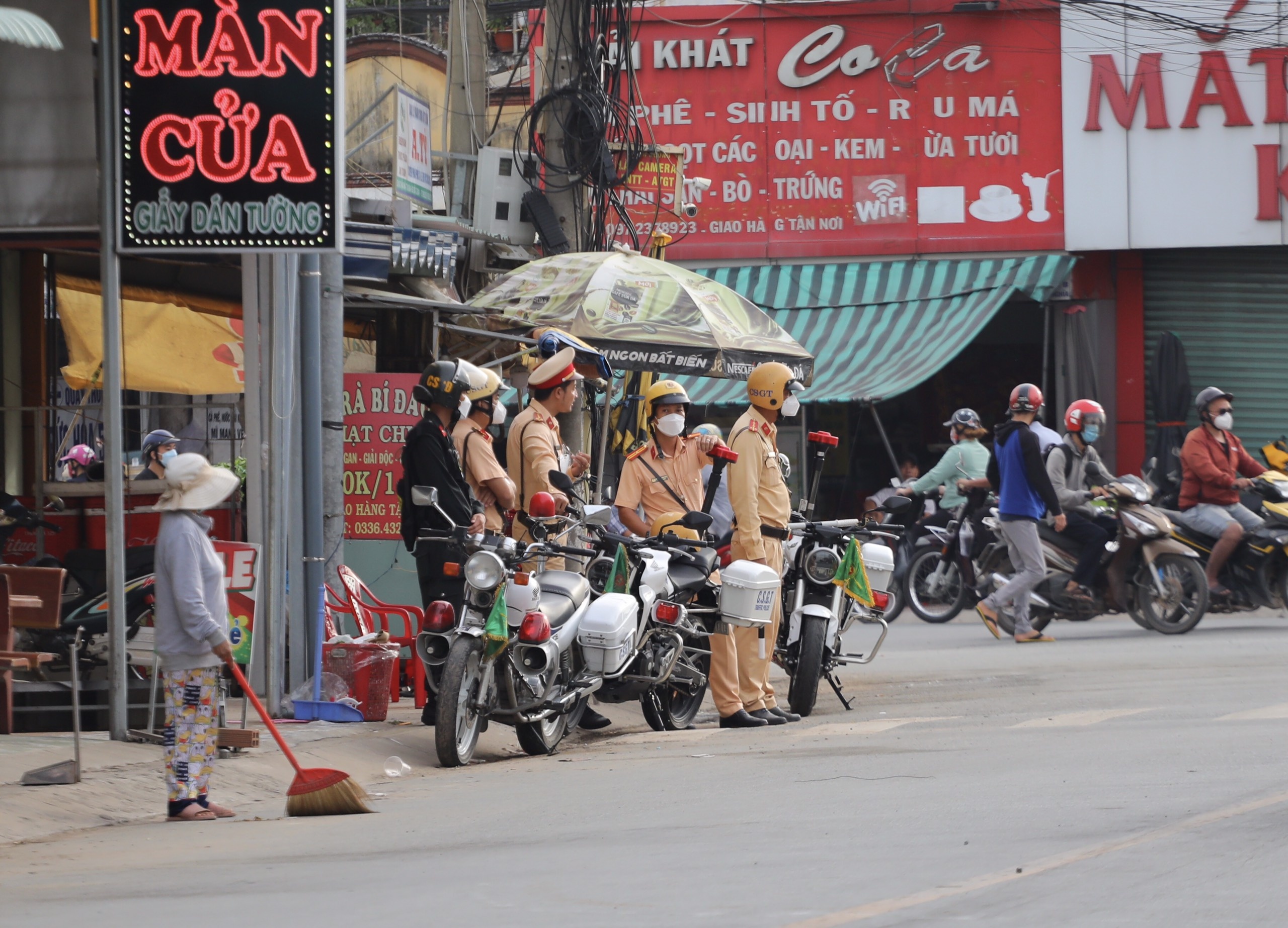 xét xử nhóm Tịnh thất Bồng Lai ảnh 3 xet xu nhom Tinh that Bong Lai anh 3