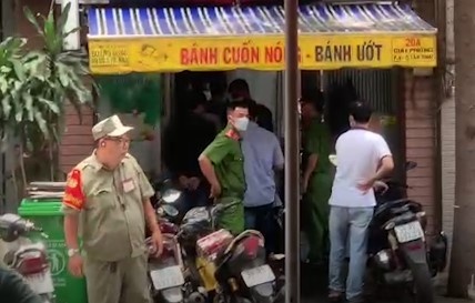 Bat 2 nguoi nuoc ngoai van chuyen ma tuy da hinh anh