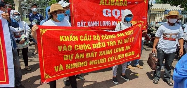 bắt giám đốc công ty bất động sản ảnh 1 bat giam doc cong ty bat dong san anh 1