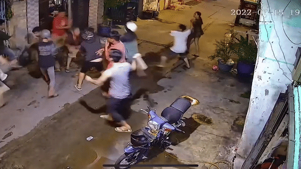 Camera ghi canh au da lam mot nguoi chet o TP.HCM hinh anh