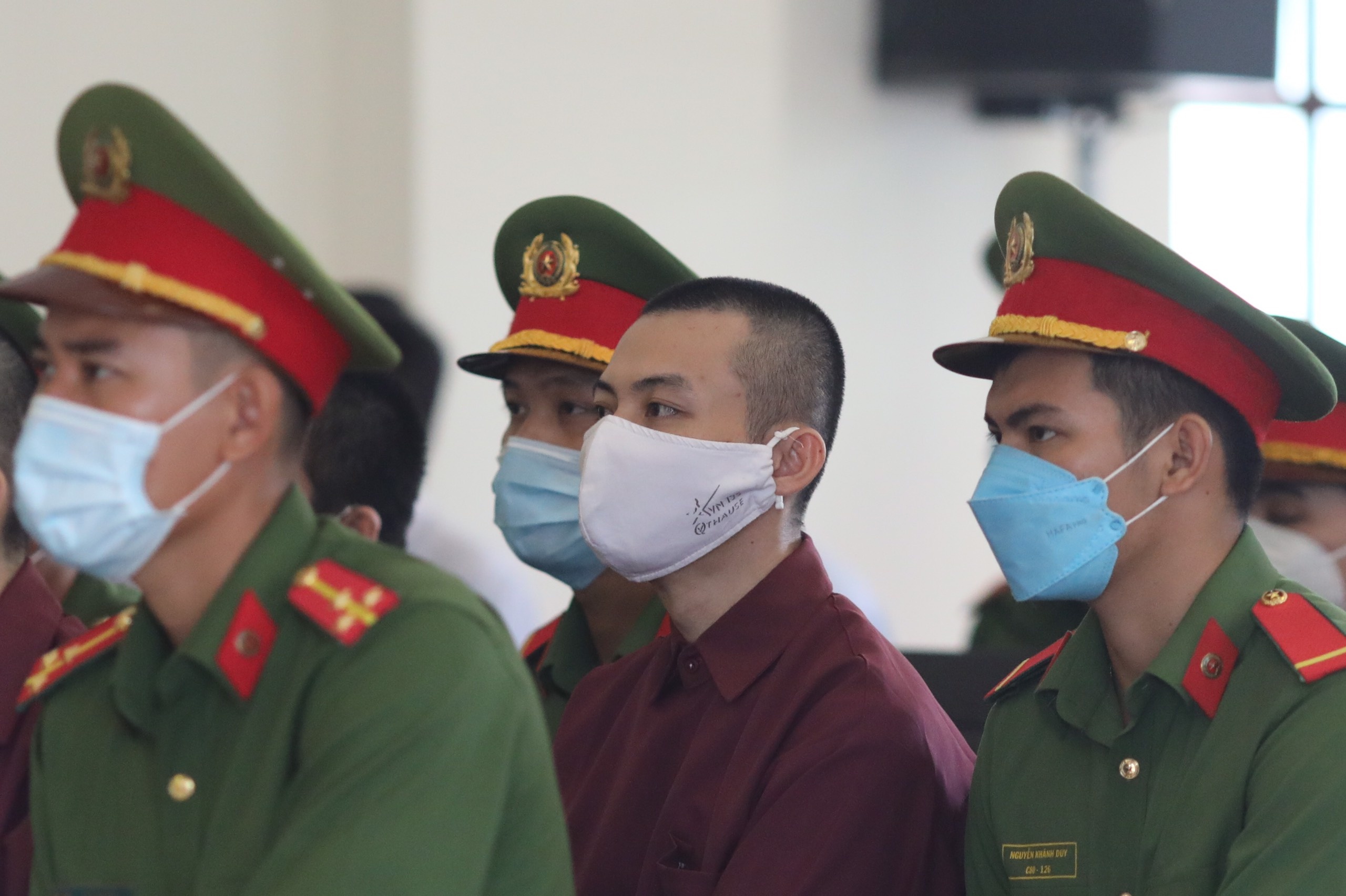 xu vu Tinh that Bong Lai anh 5