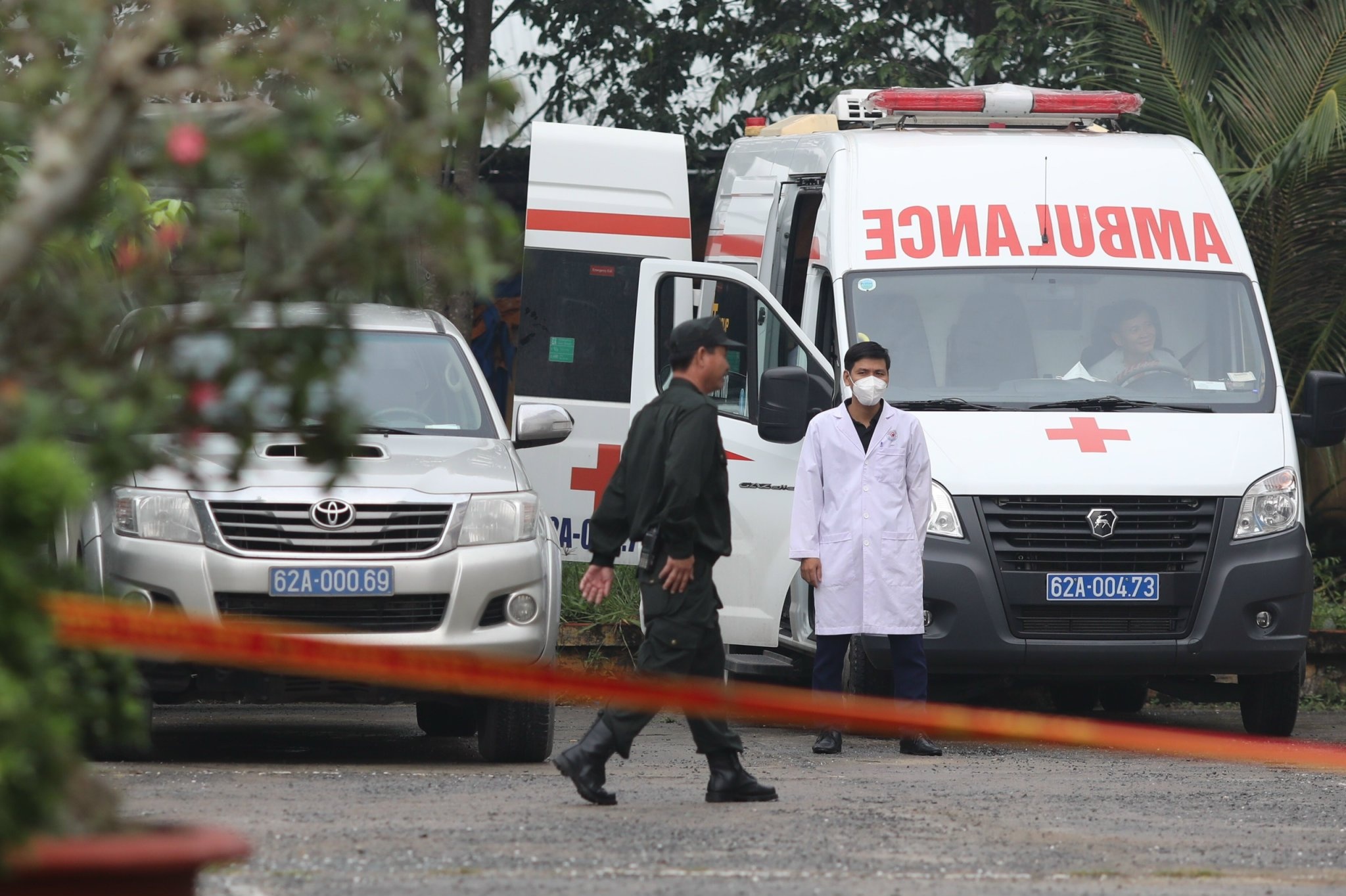 xu vu Tinh that Bong Lai anh 2