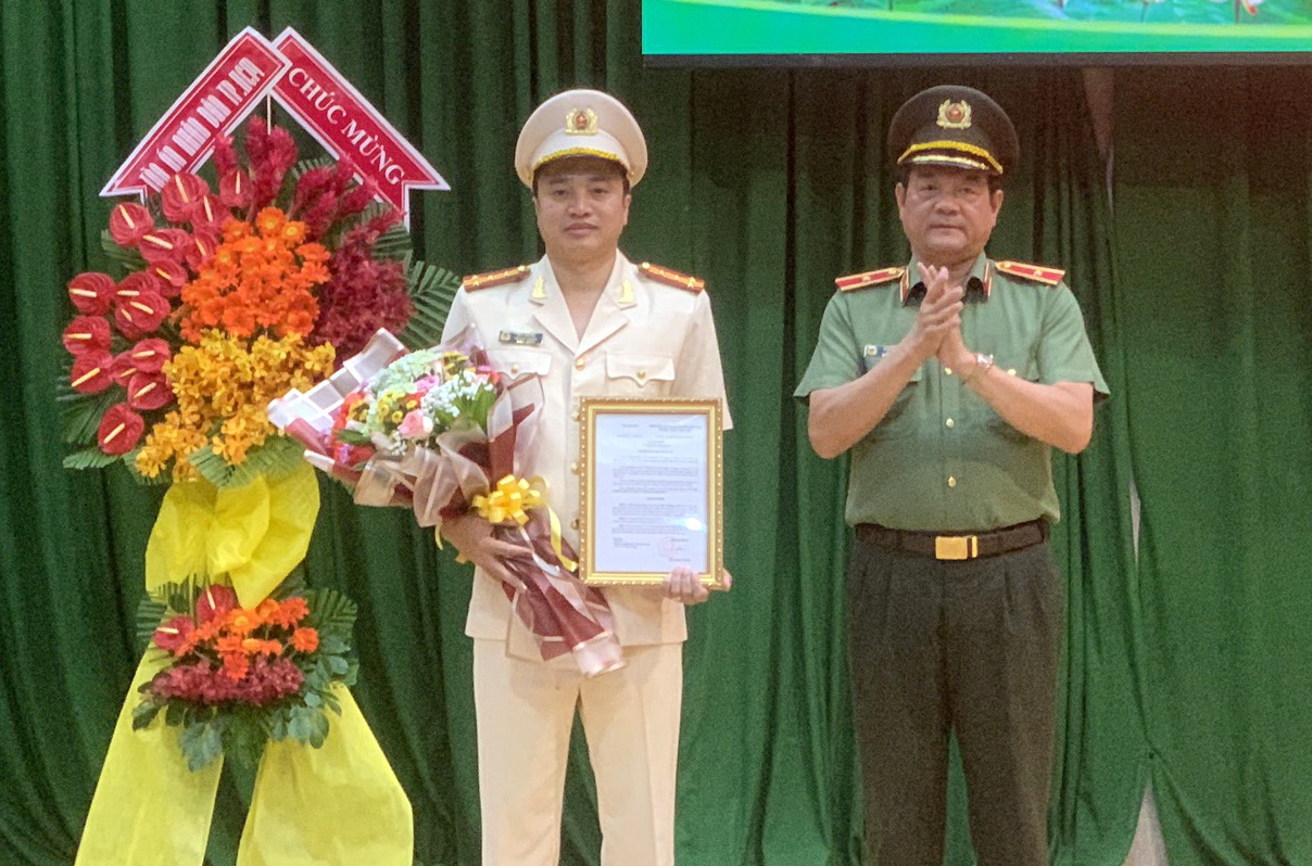 Cuc pho Cuc Canh sat hinh su Mai Hoang lam Pho giam doc Cong an TP.HCM hinh anh