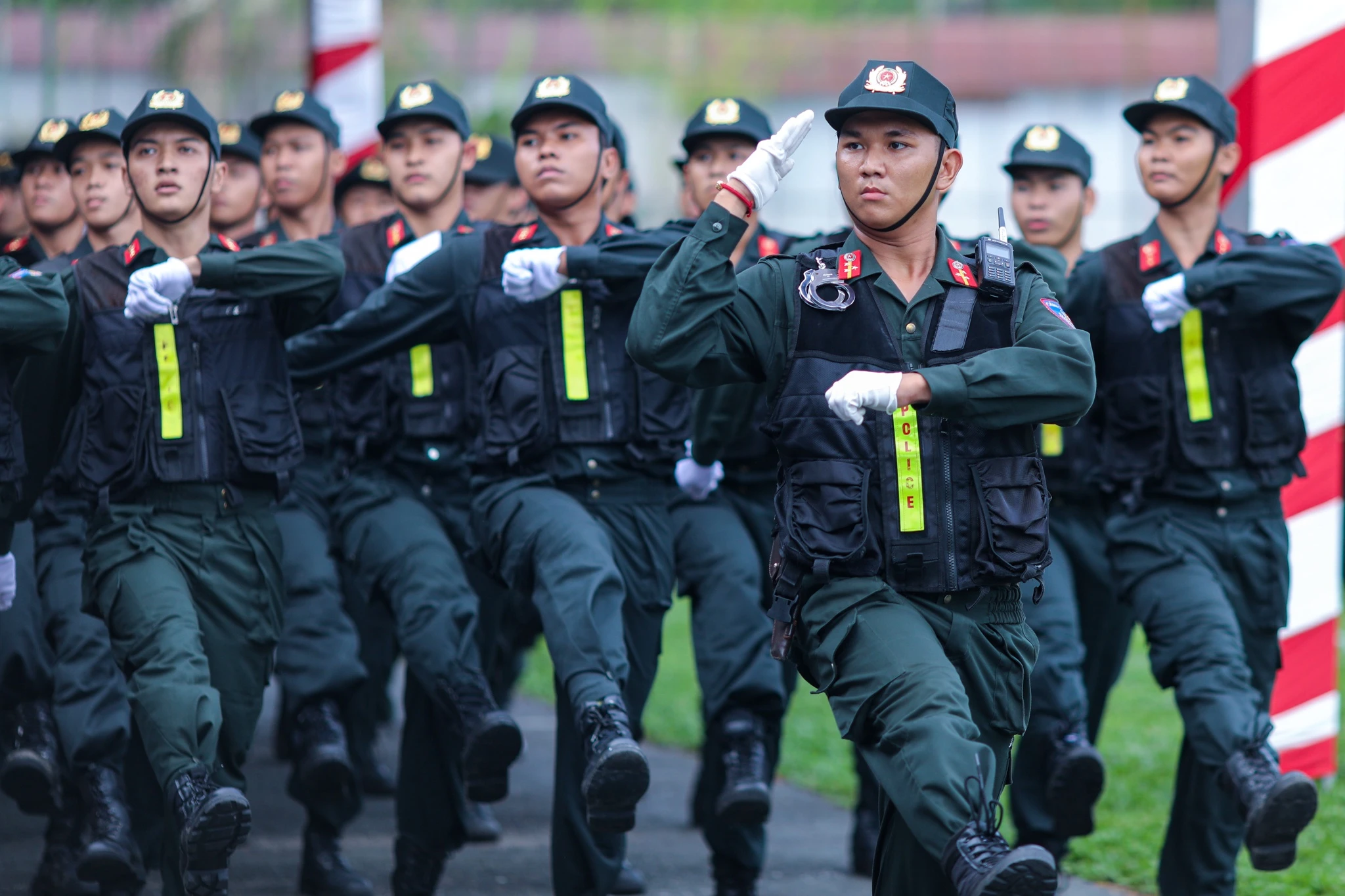 TP.HCM thanh lap trung doan CSCD du bi anh 4