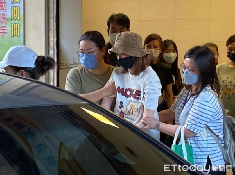 Ngai Thanh qua doi anh 2