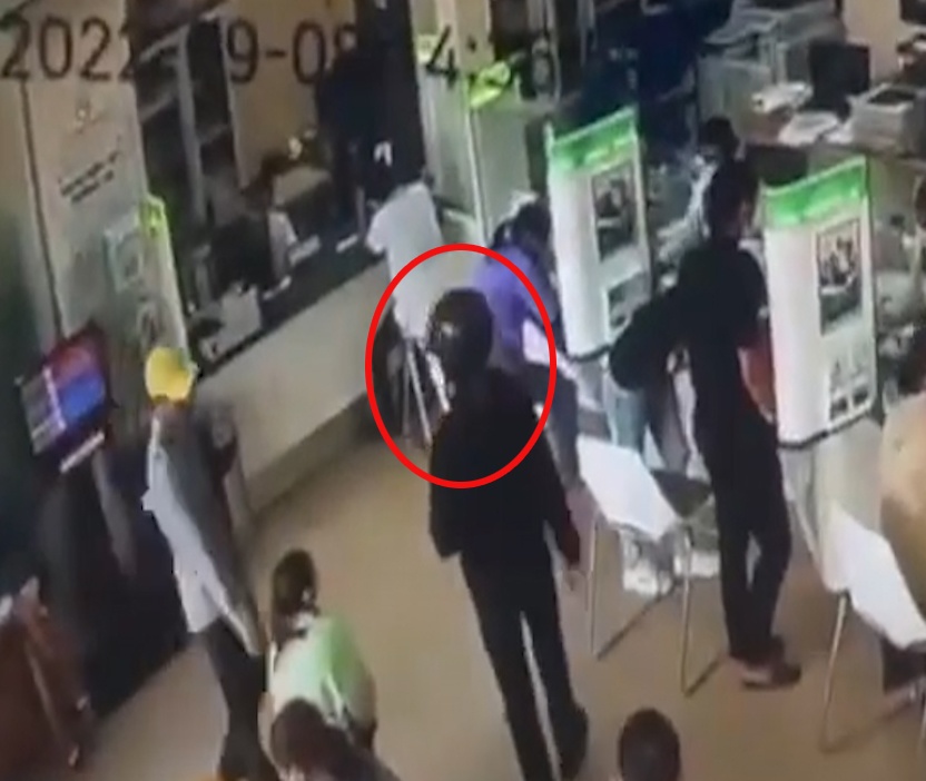 Vu cuop ngan hang o Dong Nai: Nghi can lay hon 900 trieu dong hinh anh