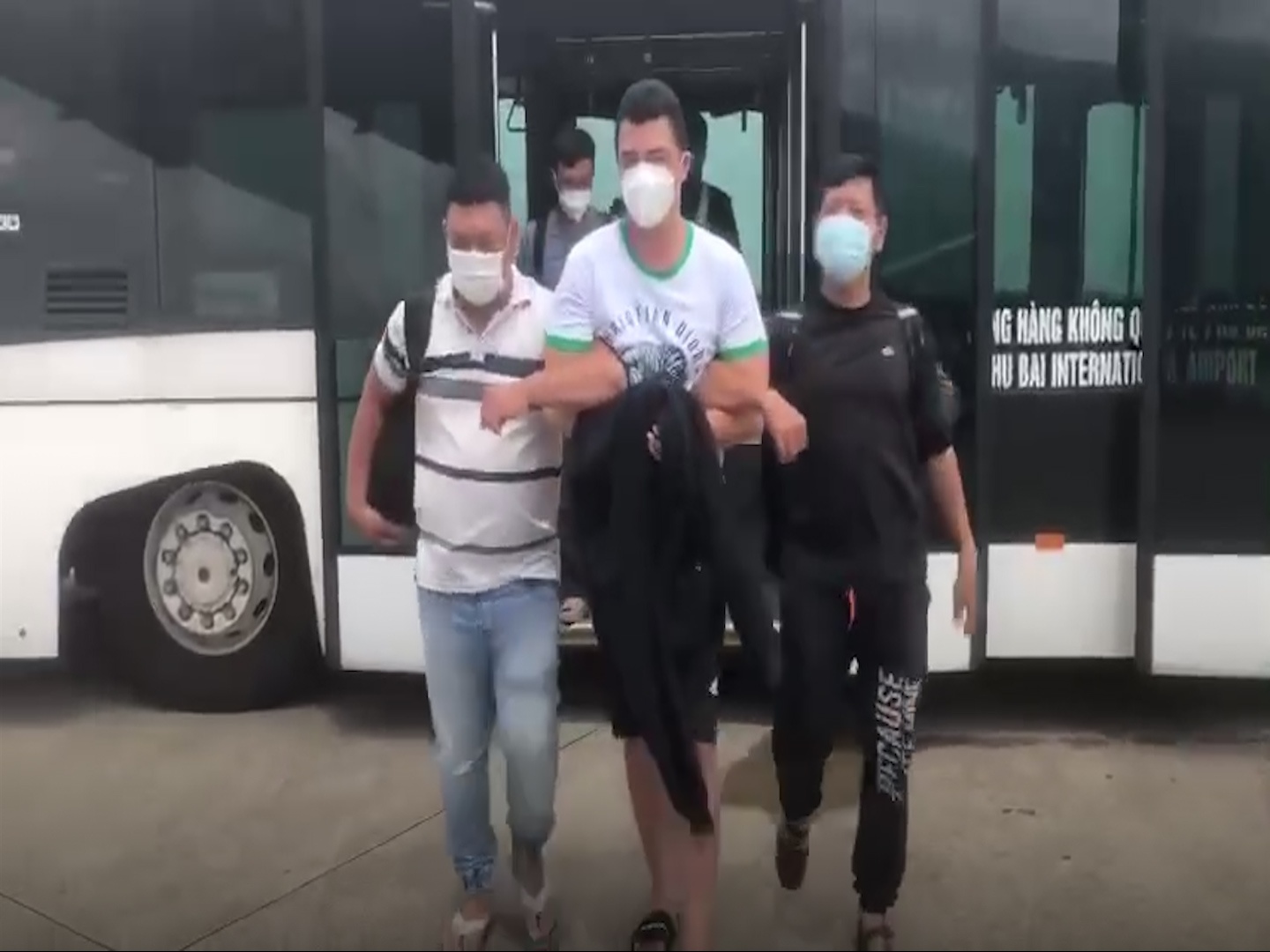 Di ly nghi pham cuop giat tu Thua Thien - Hue ve TP.HCM hinh anh