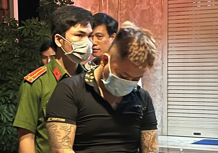 canh sat bat bay lac anh 2