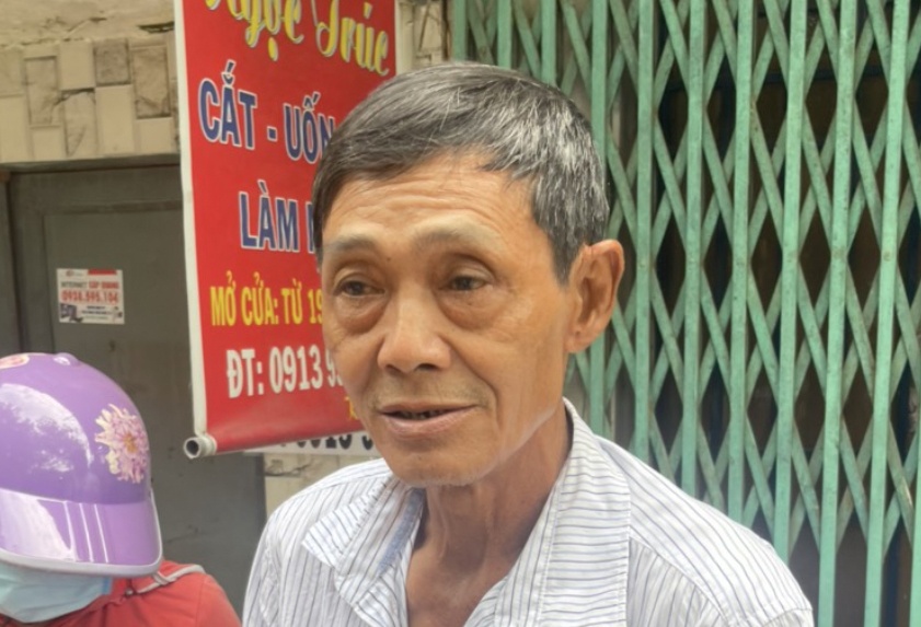 Bat giu ke trom iPhone, vi tien trong cua hang o TP.HCM hinh anh
