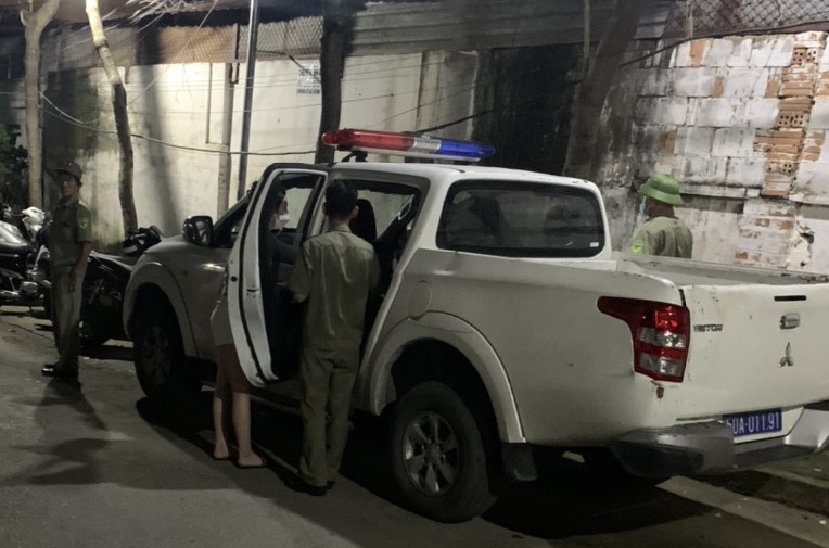 Dan giai nghi pham den hien truong vu an mang o TP.HCM hinh anh