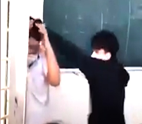 Xac minh vu nam sinh bi danh dap da man o TP.HCM hinh anh