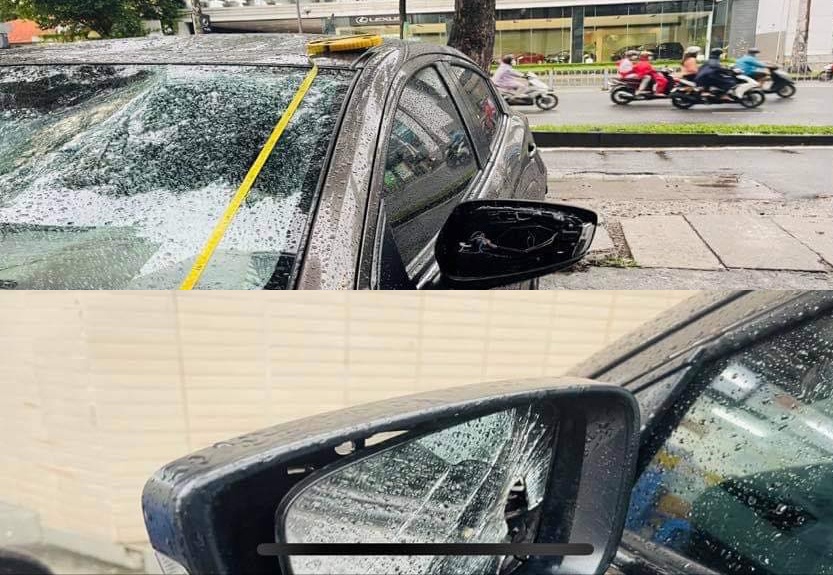 Thay ban gai ngoi tren oto nguoi la, thanh nien dap pha xe hinh anh