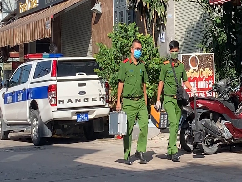 Kham nghiem hien truong vu chay lam 2 nguoi thuong vong o TP.HCM hinh anh