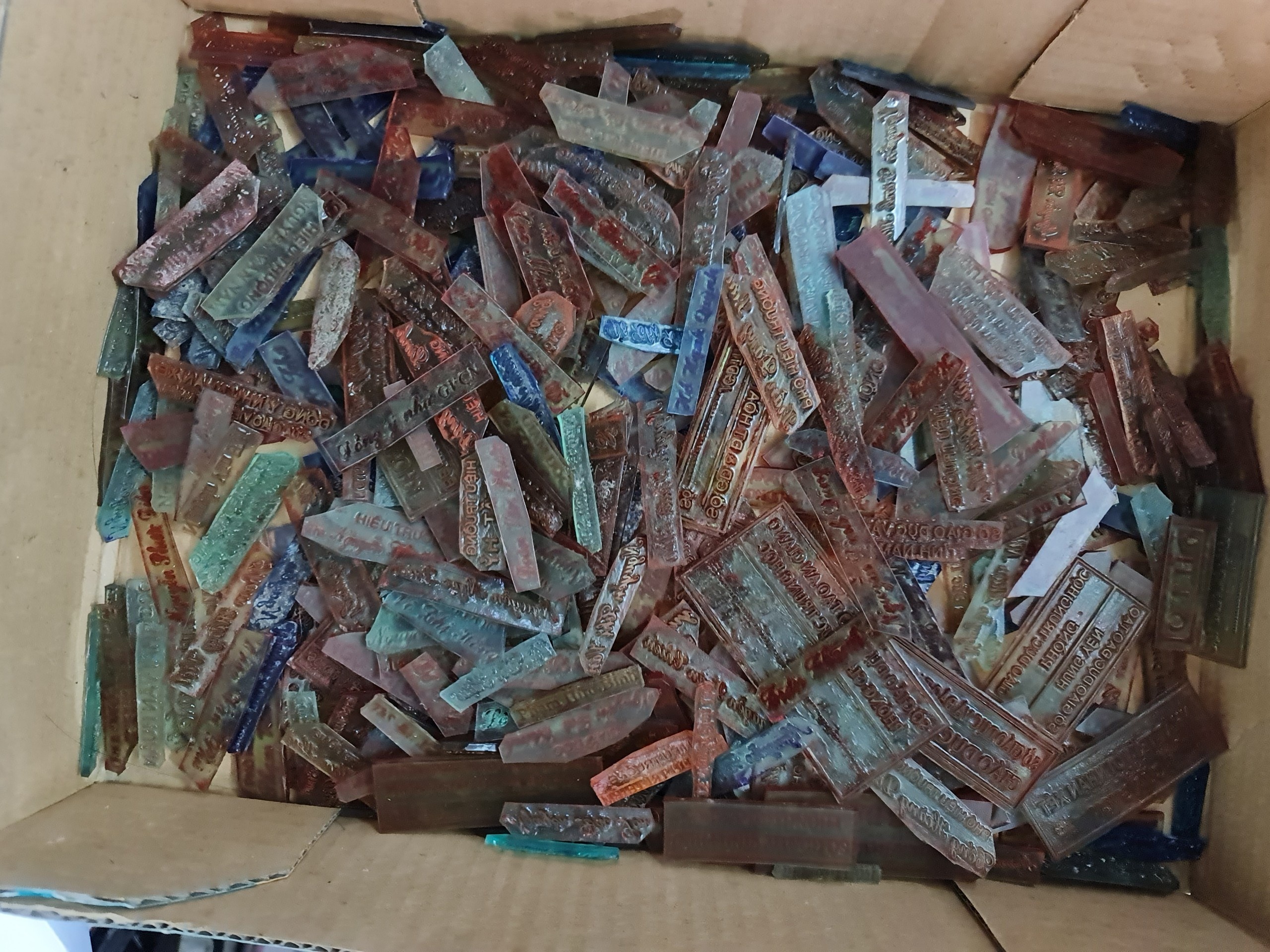 san xuat bang gia anh 3