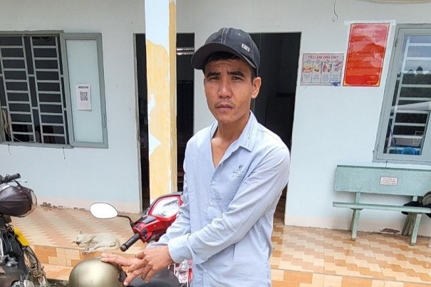 cướp dây chuyền vàng ảnh 1 cuop day chuyen vang anh 1
