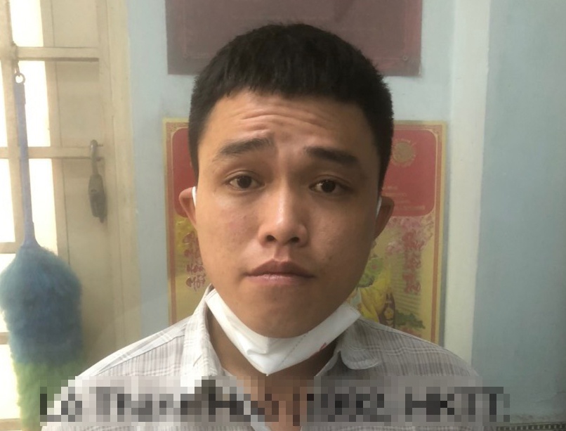 Bat giu nghi pham trom xe may va thung hang cua shipper o TP.HCM hinh anh