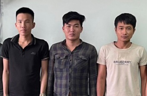 Nhom trom chuyen rut ruot container o TP.HCM hinh anh