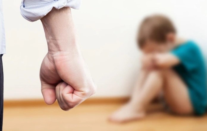 Bat khan cap bao mau nghi danh be 6 thang tuoi o TP.HCM hinh anh