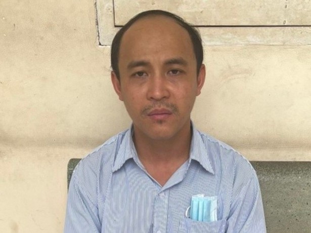 Ke trom tien hang loat giao vien o TP Thu Duc ra dau thu hinh anh