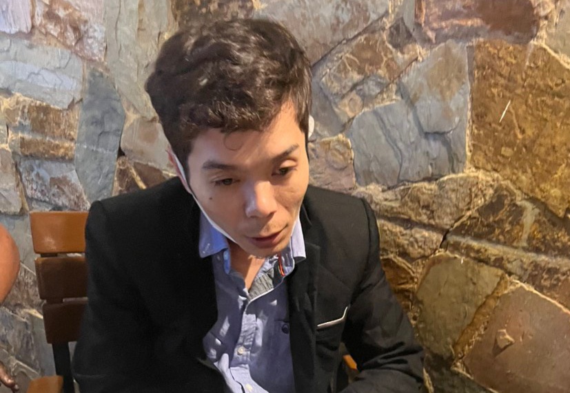 Nu Viet kieu My bi tong tien 1,7 ty dong bang clip 'nong' hinh anh