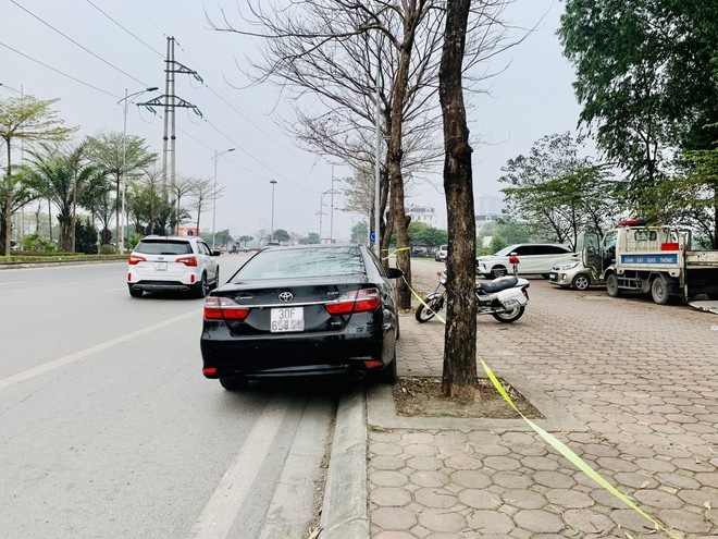 Tài xế Camry vi phạm ảnh 1 Tai xe Camry vi pham anh 1