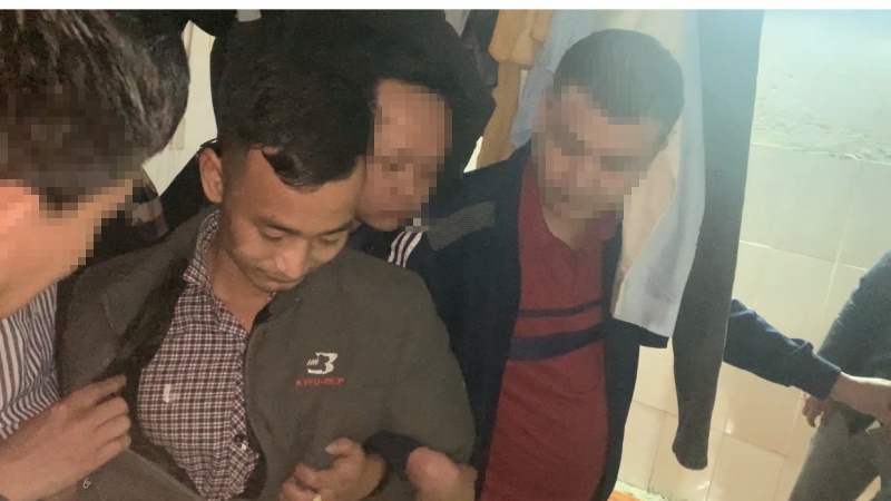 Sat hai nguoi than anh 1