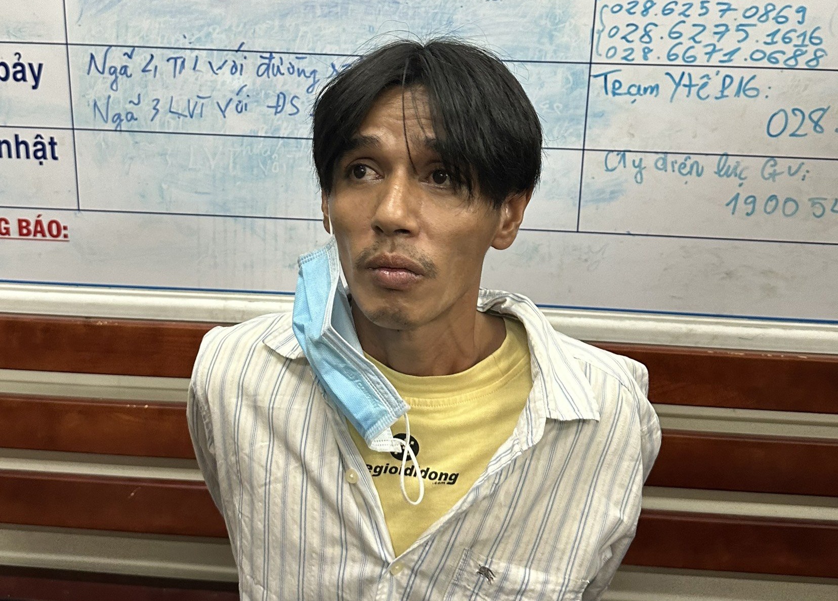 Bat giu nghi pham giat bong tai cua nguoi phu nu o TP.HCM hinh anh