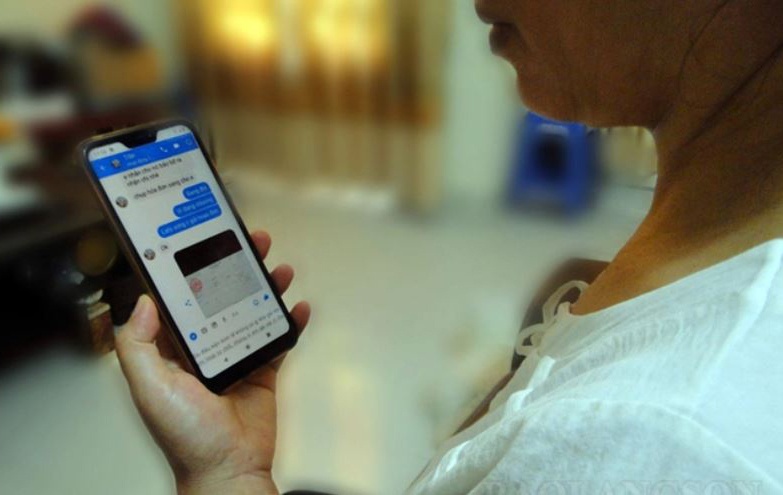 Phu huynh nghi bi lua chuyen 70 trieu dong vi nghe tin con nhap vien hinh anh