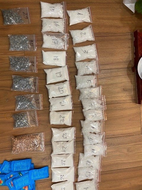 tiep vien xach ma tuy anh 2