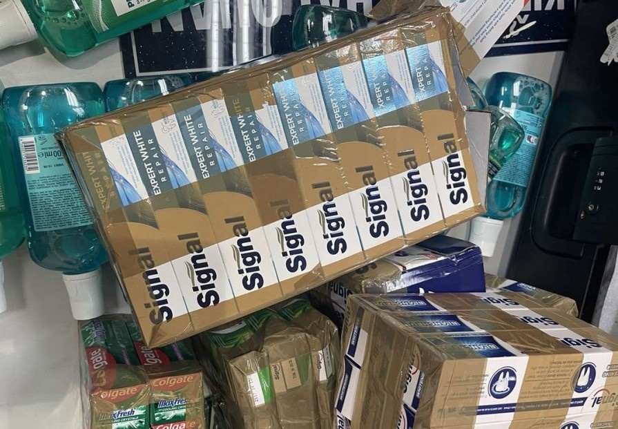 tiep vien mang ma tuy anh 2