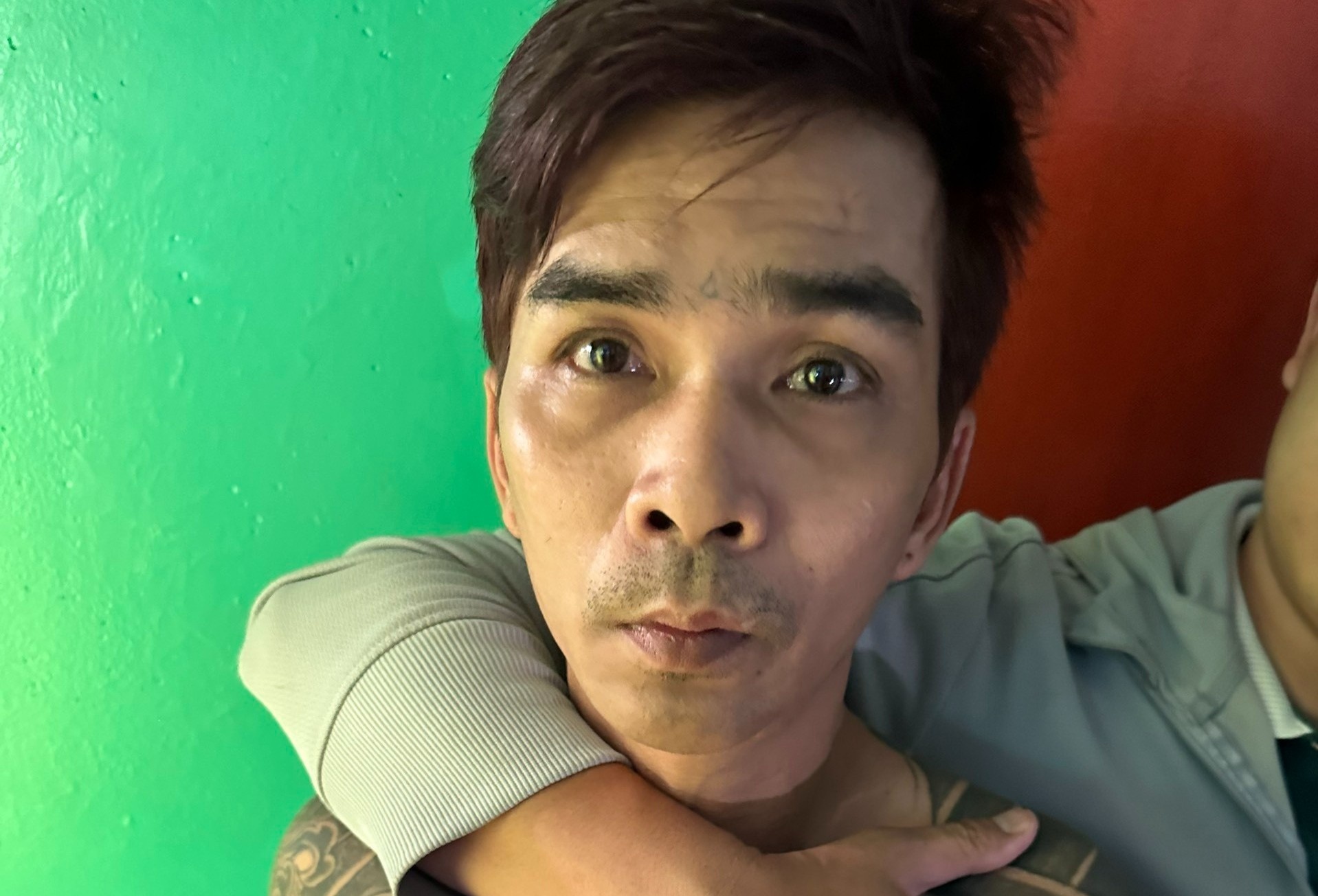 Hanh trinh truy bat nguoi cho be trai hut ma tuy o TP.HCM hinh anh