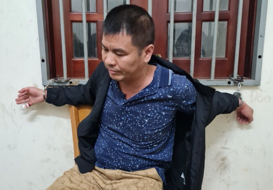 Bat giu giam doc nguoi nuoc ngoai nghi sat hai nu ke toan hinh anh