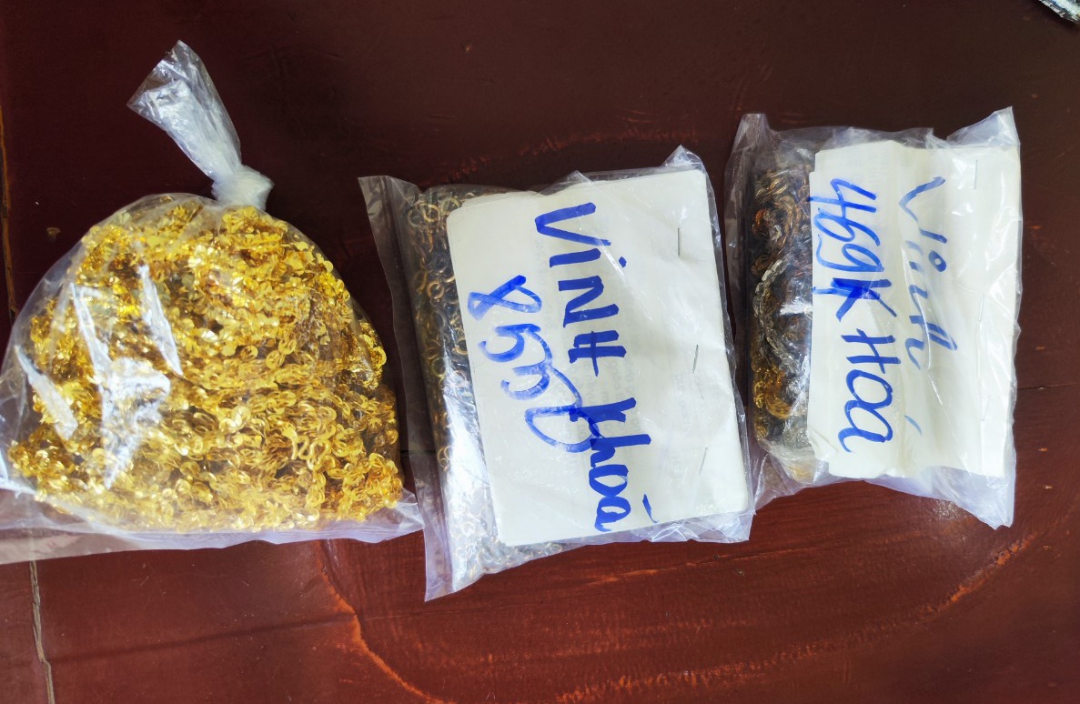 nu giup viec trom vang anh 1