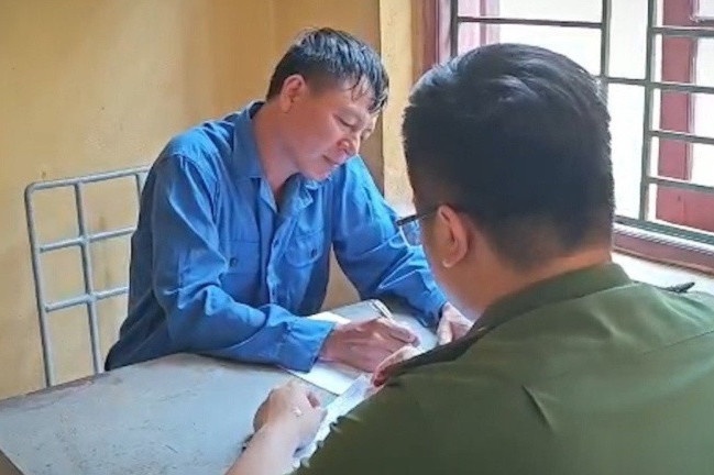 Bat giu nguoi livestream, phat ngon sai su that tai toa an hinh anh