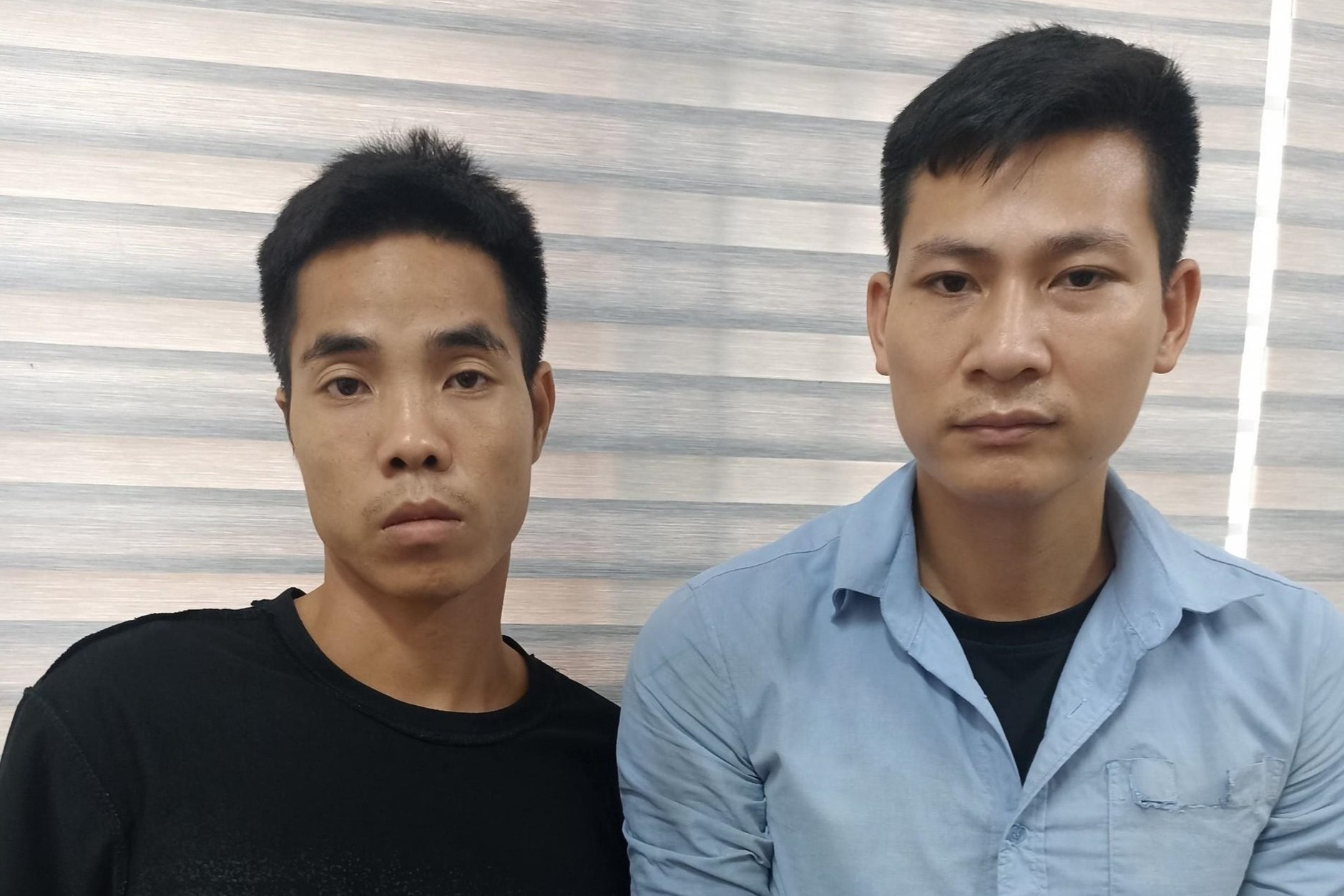 Bat giu 2 nguoi lien tiep trom cap tai san tai cac sieu thi Winmart hinh anh