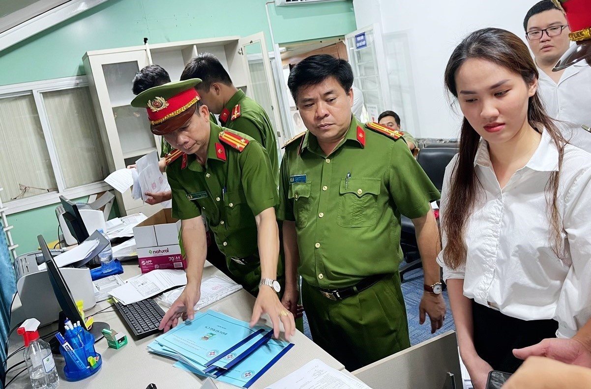 Thu hang tram nghin giay nghi benh gia tai 6 phong kham o Dong Nai hinh anh