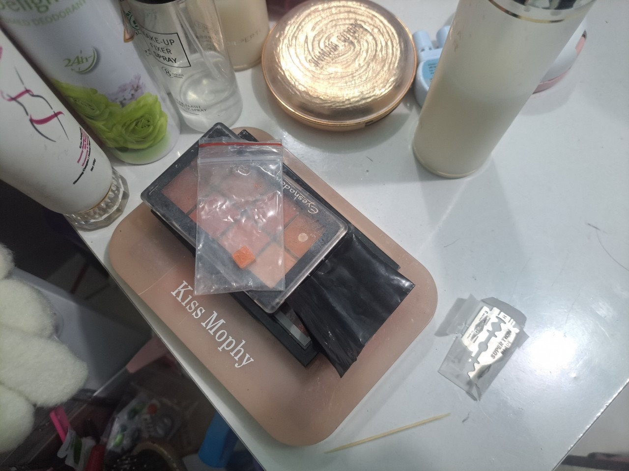 su dung ma tuy anh 2