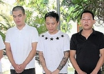 Khoi to 9 doi tuong trong duong day danh bac hon 80 ty dong hinh anh