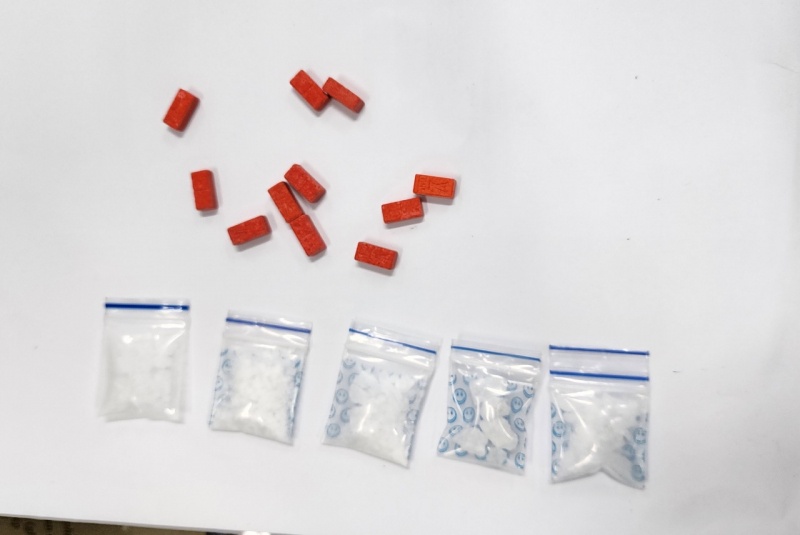 Bay lac trong karaoke anh 3