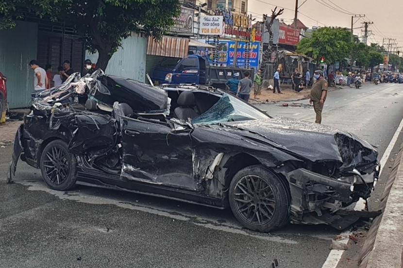 Vu 'xe dien' o Binh Duong: Tam giu tai xe co nong do con hinh anh