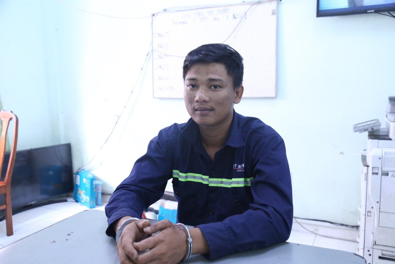 An mang tu mau thuan trong cung khu tro hinh anh