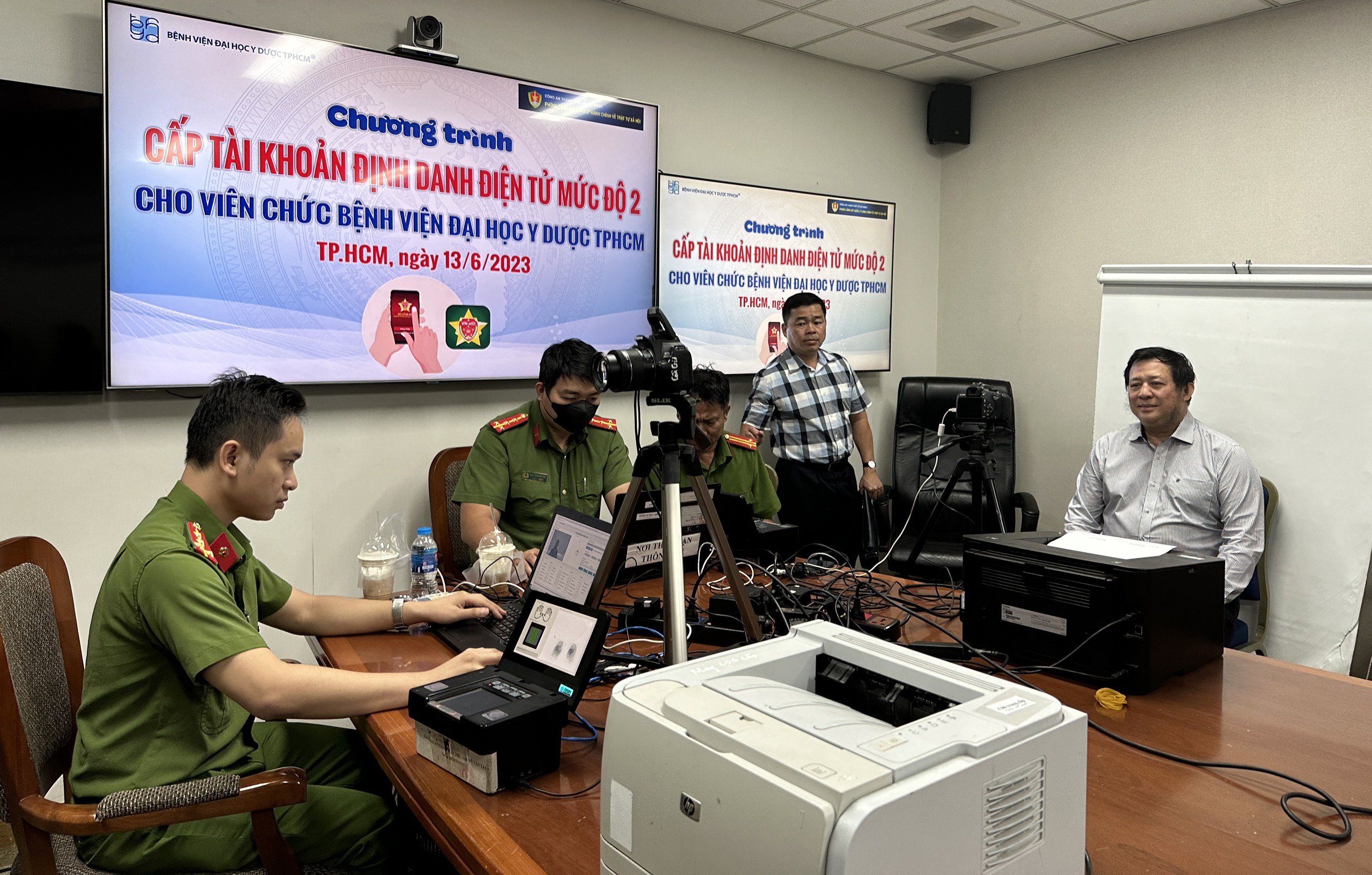 Trien khai thong bao luu tru qua phan mem tai 2 benh vien lon o TP.HCM hinh anh