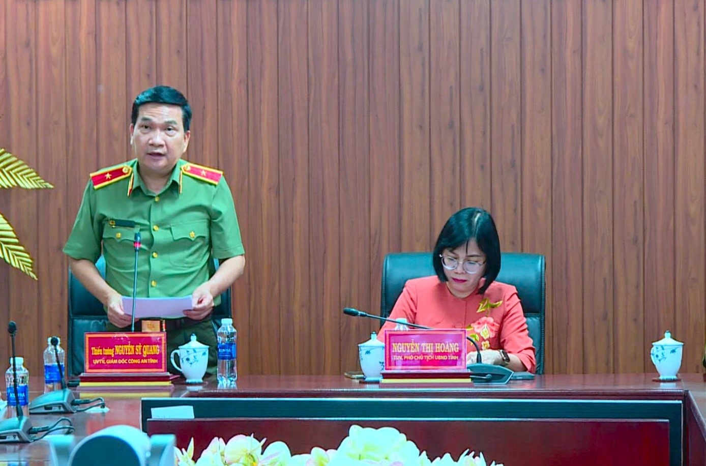 Dong Nai ve dich truoc thoi han trong chien dich cap CCCD gan chip hinh anh