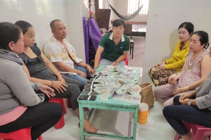 Triet pha cac tu diem danh bac hinh anh